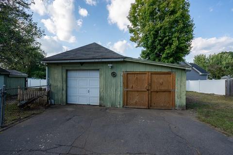 630 Britton St, Chicopee, MA 01020 photo 23