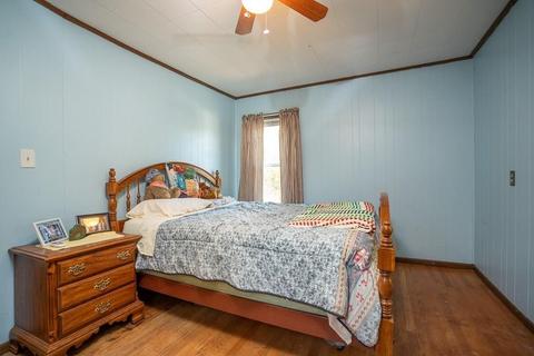 630 Britton St, Chicopee, MA 01020 photo 17