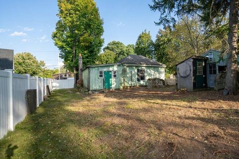 630 Britton St, Chicopee, MA 01020 photo 28