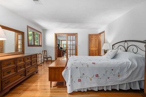 10 Pine Needle Rd, Mendon, MA 01756 photo 9