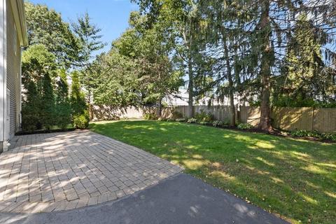 63 Woodledge Rd, Needham, MA 02492 photo 21