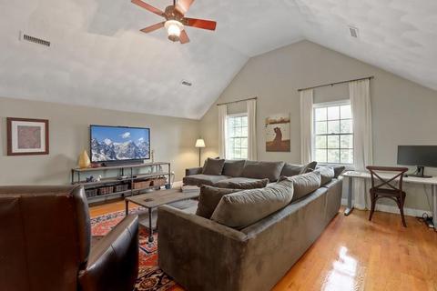 4 Upton Ave, North Reading, MA 01864 photo 5
