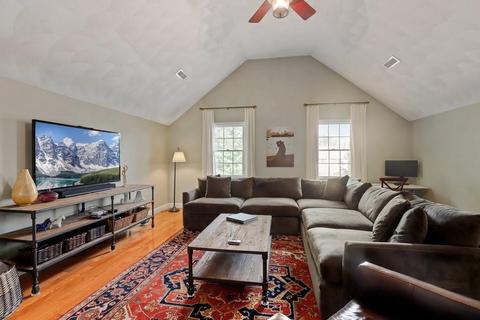 4 Upton Ave, North Reading, MA 01864 photo 4
