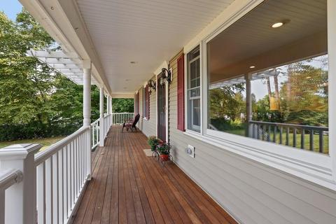 4 Upton Ave, North Reading, MA 01864 photo 3