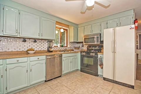 23 Apple, Townsend, MA 01469 photo 5