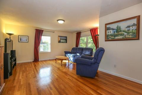 73 Acton St #B, Maynard, MA 01754 photo 4
