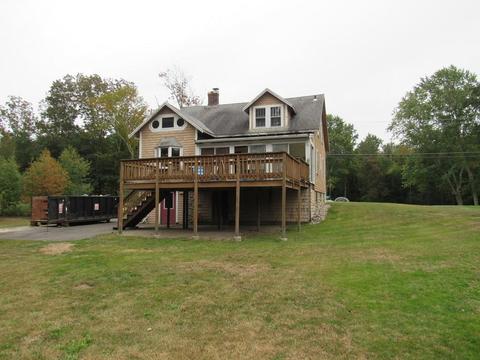 357 E Washington St, Hanson, MA 02341 photo 2
