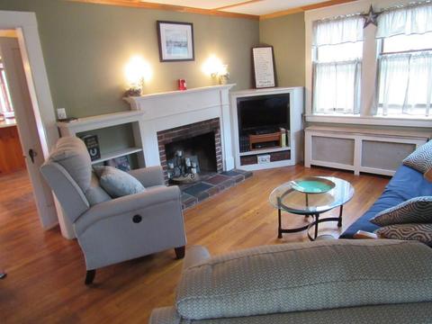 357 E Washington St, Hanson, MA 02341 photo 8