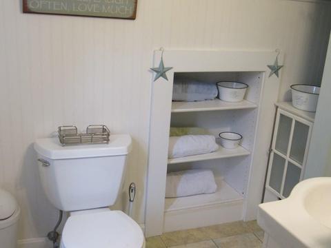 357 E Washington St, Hanson, MA 02341 photo 14