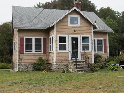 357 E Washington St, Hanson, MA 02341 photo 1