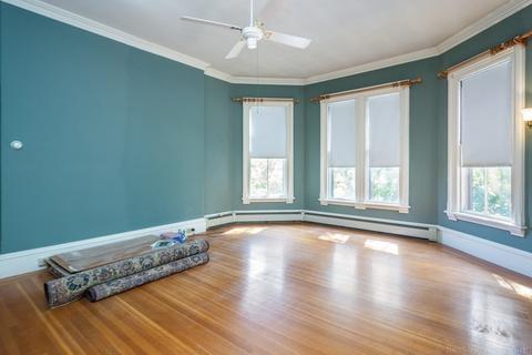 2 Capron St, Uxbridge, MA 01569 photo 15