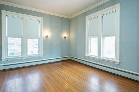 2 Capron St, Uxbridge, MA 01569 photo 19