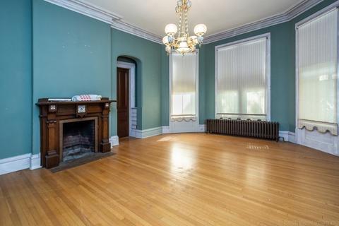2 Capron St, Uxbridge, MA 01569 photo 7