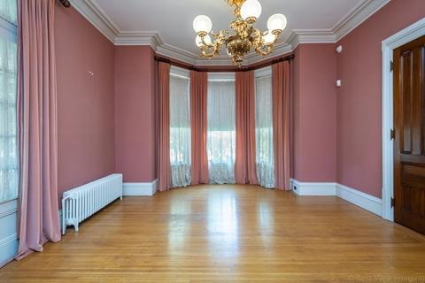 2 Capron St, Uxbridge, MA 01569 photo 10
