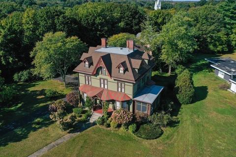 2 Capron St, Uxbridge, MA 01569 photo 41