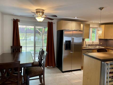 67 Regal St, Springfield, MA 01118 photo 10