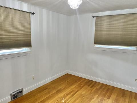 67 Regal St, Springfield, MA 01118 photo 20