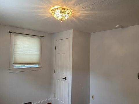 67 Regal St, Springfield, MA 01118 photo 16