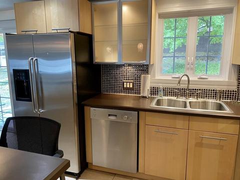 67 Regal St, Springfield, MA 01118 photo 7
