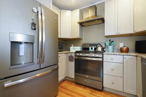33 Adams Ave, Everett, MA 02149 photo 7