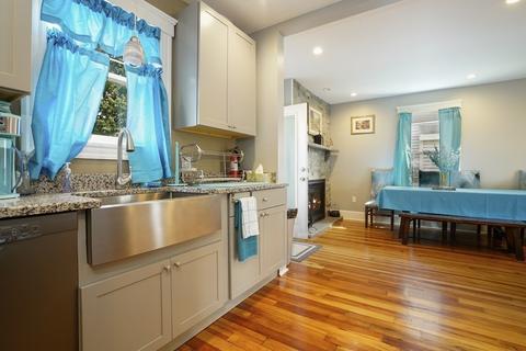 33 Adams Ave, Everett, MA 02149 photo 9