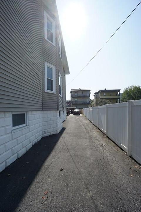 40 Floyd St, Everett, MA 02149 photo 5