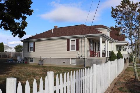 146 Baird St, Fall River, MA 02721 photo 5