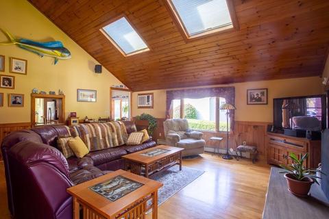 17 Loris Rd, Danvers, MA 01923 photo 12