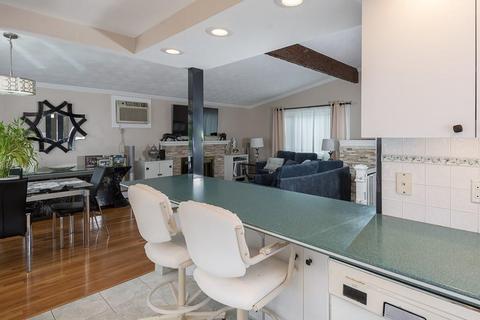 676 Bay Rd, Stoughton, MA 02072 photo 10
