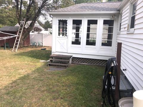 94 Midway St, Springfield, MA 01151 photo 4