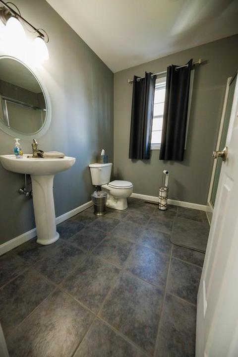 65 Emmett St, Fall River, MA 02721 photo 9
