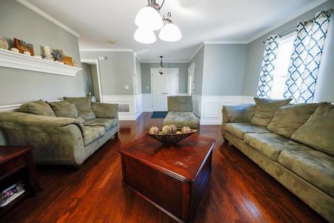 65 Emmett St, Fall River, MA 02721 photo 8