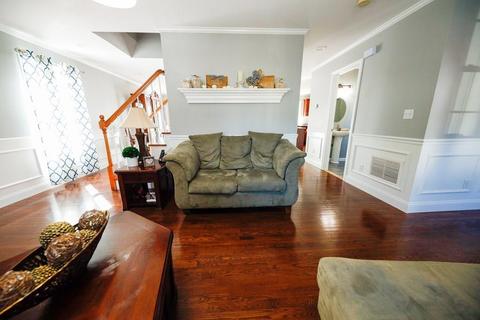 65 Emmett St, Fall River, MA 02721 photo 5