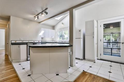 12 Winter St, Maynard, MA 01754 photo 6