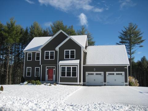 10 Blueberry Ln, Upton, MA 01568 photo 1