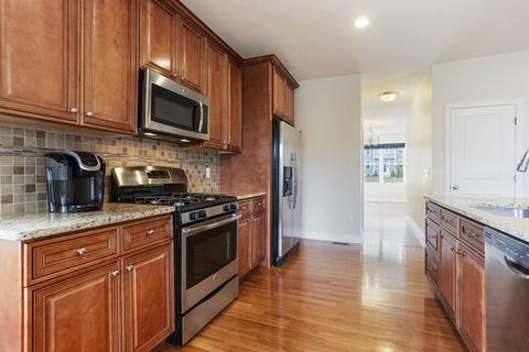 10 Blueberry Ln, Upton, MA 01568 photo 5
