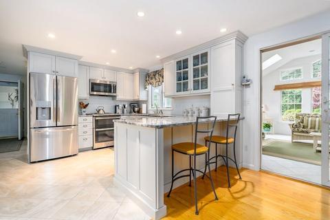 52 Surf Dr, Mashpee, MA 02649 photo 5