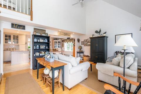 52 Surf Dr, Mashpee, MA 02649 photo 3