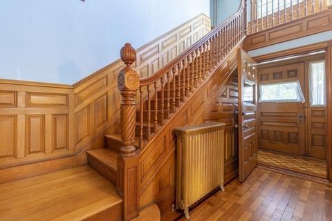 32 Beacon St, Gloucester, MA 01930 photo 11