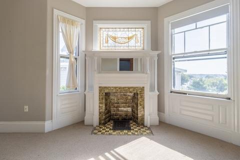 32 Beacon St, Gloucester, MA 01930 photo 18