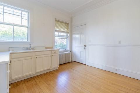 32 Beacon St, Gloucester, MA 01930 photo 21