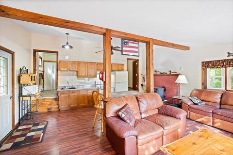 15 Tucker Ln, Sutton, MA 01590 photo 8
