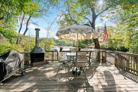 15 Tucker Ln, Sutton, MA 01590 photo 2