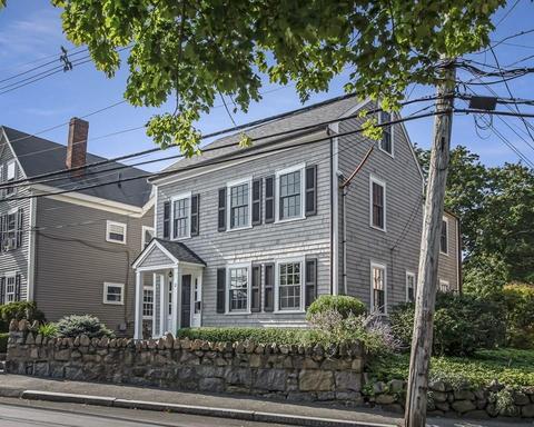 2 Pond St, Marblehead, MA 01945 photo 2