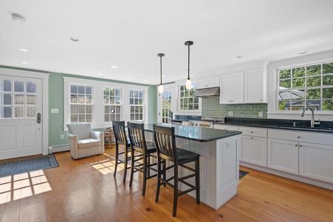 2 Pond St, Marblehead, MA 01945 photo 19