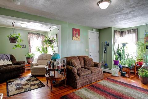488 Cambridge St, Fall River, MA 02721 photo 4