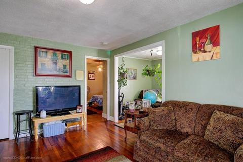 488 Cambridge St, Fall River, MA 02721 photo 5