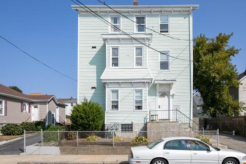 488 Cambridge St, Fall River, MA 02721 photo 1
