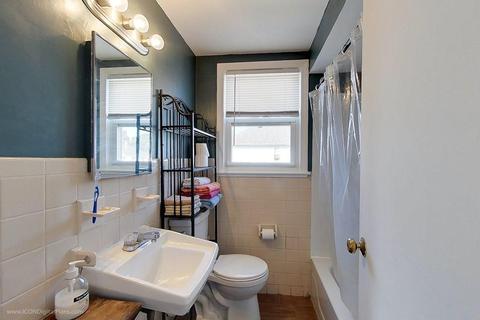 488 Cambridge St, Fall River, MA 02721 photo 24