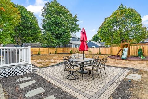 10 Everett St, Stoneham, MA 02180 photo 21